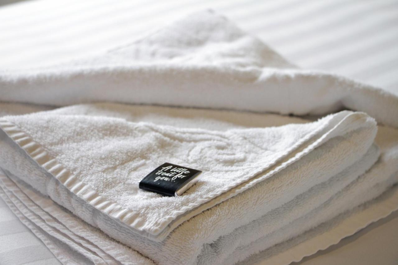 Heritage Serviced Suites - Serviced Apartments Huddersfield Exteriör bild