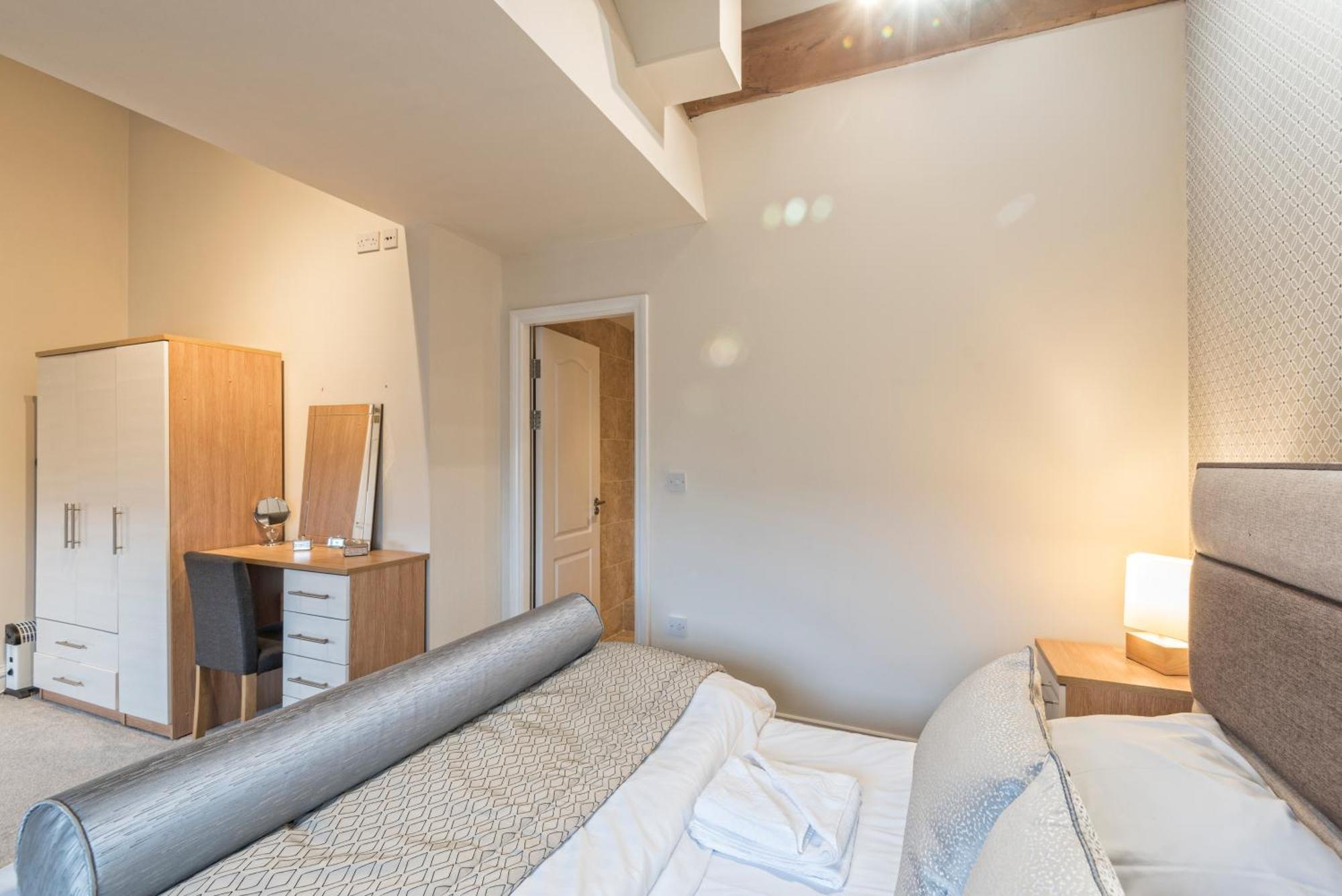 Heritage Serviced Suites - Serviced Apartments Huddersfield Rum bild